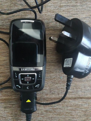 Samsung D600E used, needs new battery