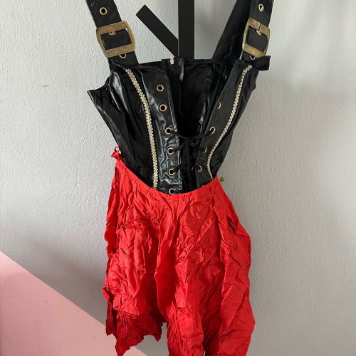 Carnival costume size M like new