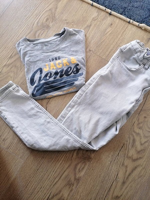 Skinny pants and Jack & Jones grey tshirt like new