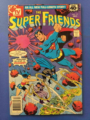 The Super Friends 15 comic book used, English