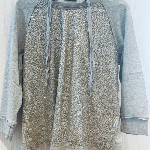 Juicy Couture sweatshirt with hood and sequins like new, size M
