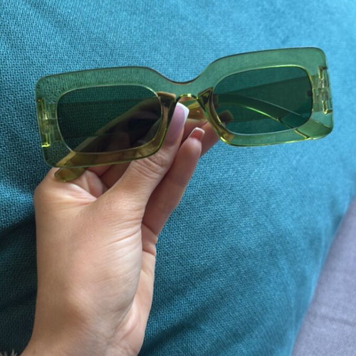 Sunglasses new green color for day party or beach