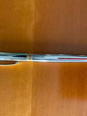 Στυλό Tiffany & Co Ballpoint μεταχειρισμένο με μπλε γραφή και liberty ζώνη