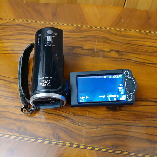 Panasonic HC-V130 Full HD Camera like new