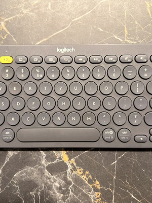 Logitech Bluetooth πληκτρολόγιο K380 σαν καινούργιο, μικρό και φορητό