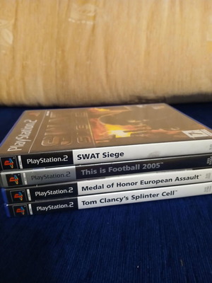 PlayStation 2 games like new, pack of 4
