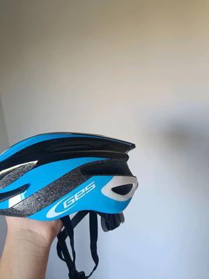 Children's bicycle helmet used