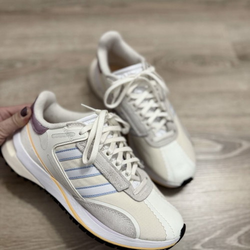 Adidas Valerance W GZ3595 sports shoes like new, beige, size 39.5