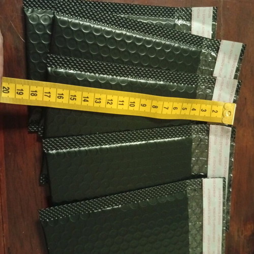 Bubble mailers with adhesive used, set of 5 pieces