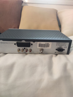 Nova Panasat IRD 990 decoder used with remote control