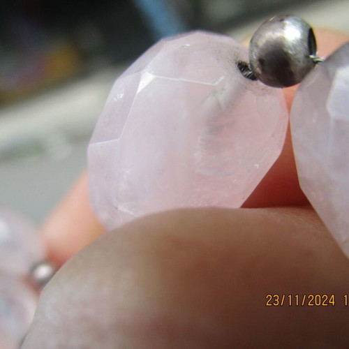 Rose faceted graduated quartz necklace like new with silver elements