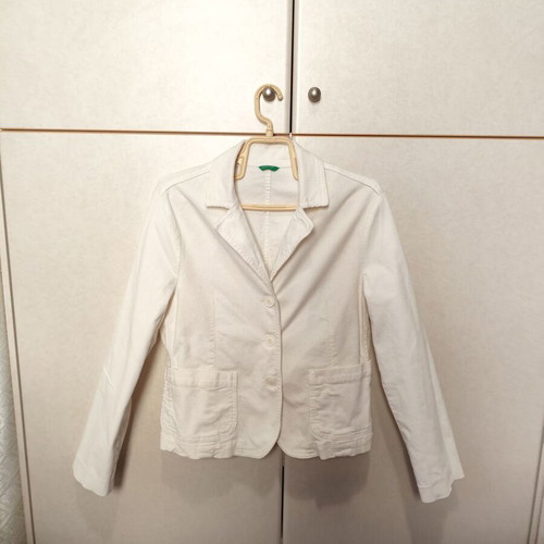 White jacket United Colors of Benetton like new, cotton corduroy size M