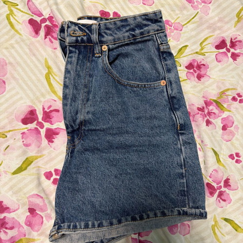 Zara women's denim shorts light blue size M EU 38 like new