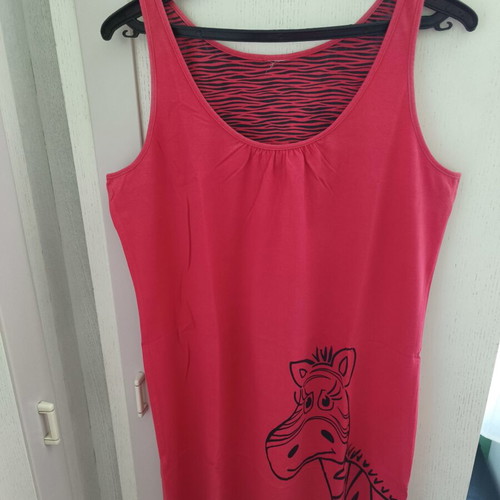 Nightdress mako red size M like new