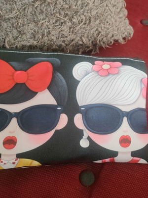 Wristlet handbag, multicolored