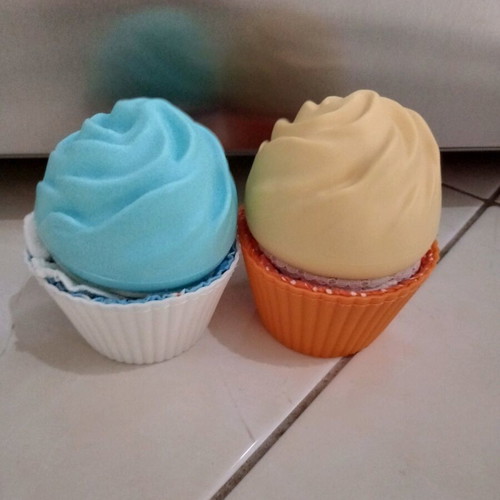 Cup Cake Bear two together in excellent condition