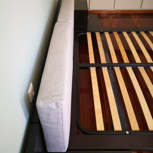 Double bed wenge with 2 nightstands and drawers like new