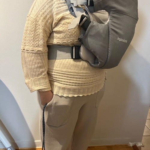 Inglesina baby carrier like new, for 3 to 9 kg