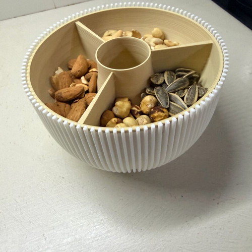 Practical bowl for nuts and seeds like new with lid