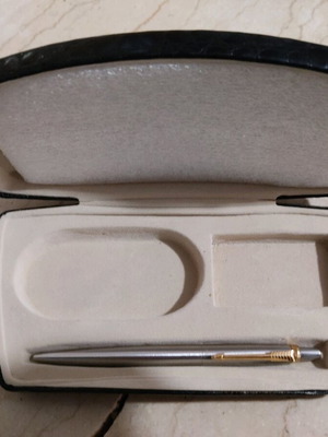 Luxury empty gift box like new by X-treme gifts