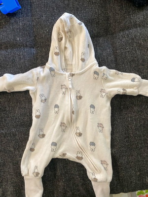 Miffy HM baby romper like new, 1-2 months