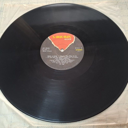 Mel & Kim That's The Way It Is 12' vinyl used, electronic
