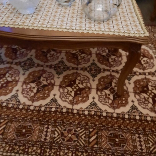 Coffee table with two small tables like new, solid wood