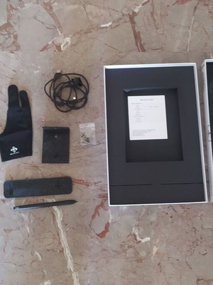 Gaomon M10K 2018 Graphic Tablet like new with accessories