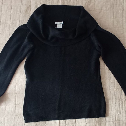 Leone black pullover with wide turned neck like new