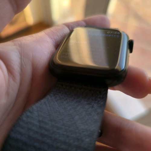 Apple smartwatch like new without box