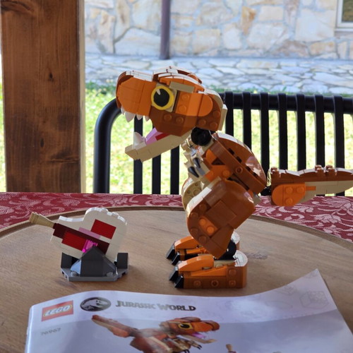 LEGO Jurassic World Camp Cretaceous Little Eatie T. rex set, like new