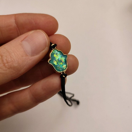 Hamsa hand bracelet like new
