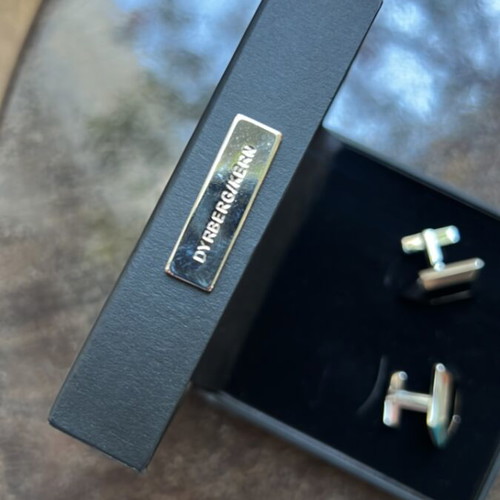Dyrberg/Kern cufflinks like new, stainless steel with black crystal