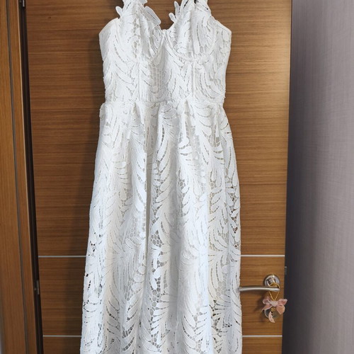 Shein lace dress size L like new, white