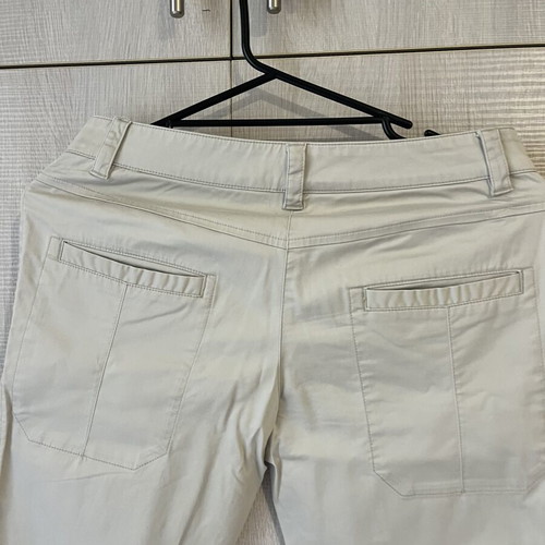 Prada women's beige pants size 38 used with pockets