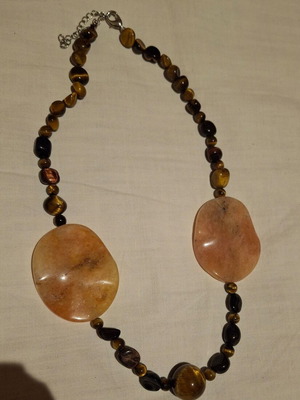 Necklace with semiprecious tiger eye and agate stones