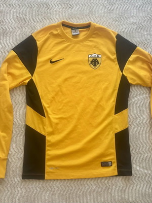 Aek Nike training sweatshirt like new, size S