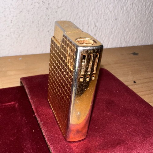 Vintage Sarome SDV gold-plated lighter with luxury case
