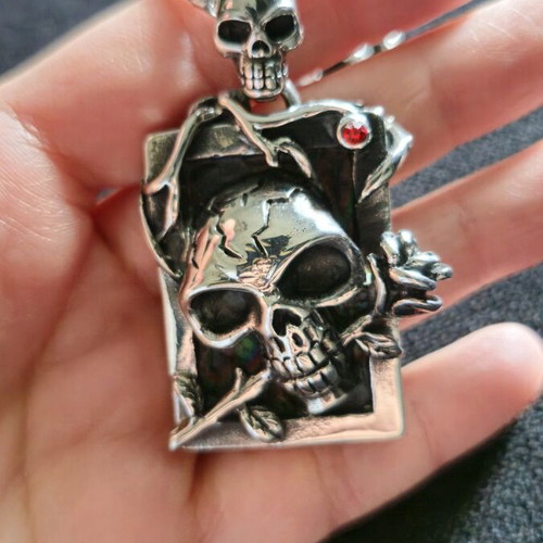 Gothic skull necklace new with red zircon