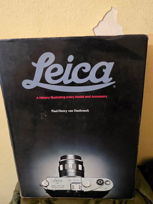 Leica book catalog for cameras