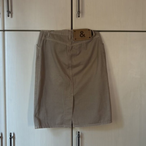 Dolce & Gabbana women's skirt size XS like new beige