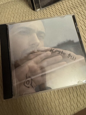 Michalis Hatzigiannis Kryfo Fili CD like new