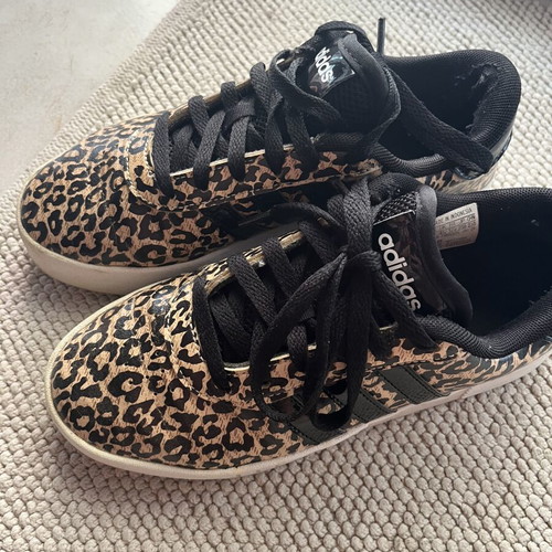 Adidas sneakers leopard print used, size 37