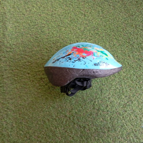 Tempish adjustable kids rollers size 33-36 used with helmet