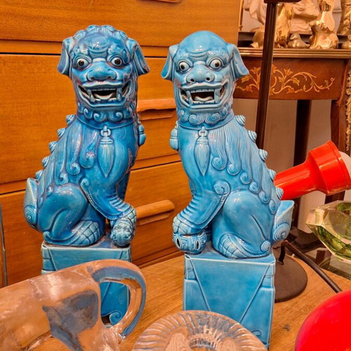 Antique Chinese Turquoise Blue Porcelain Foo Dogs 31 cm, Set of 2