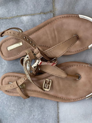 Migato flat sandals used size 37 beige