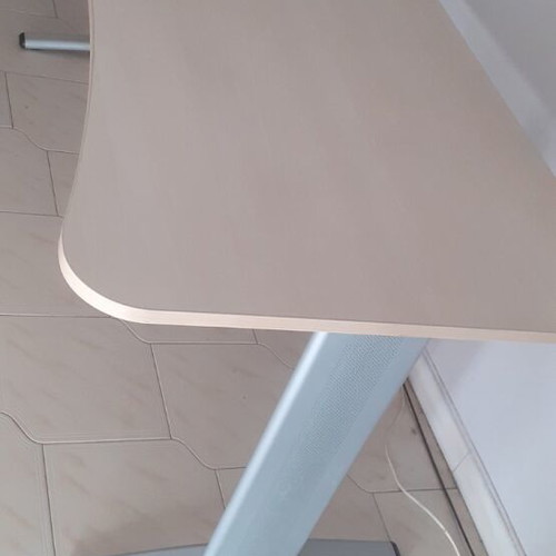 Office desk like new with executive chair and drawer unit