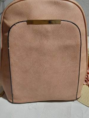 Women's backpack and handbag salmon like new
