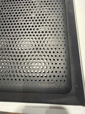 Targus βάση ψύξης laptop σαν καινούργιο