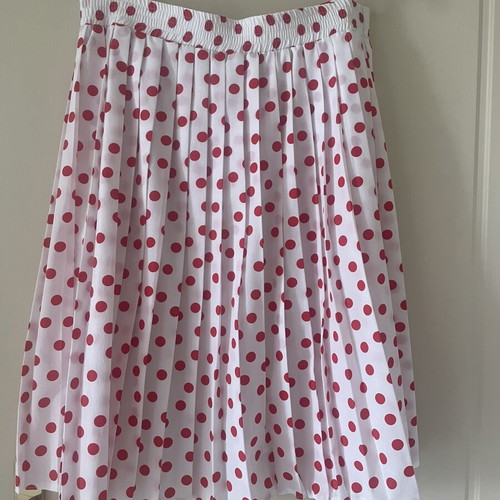 Pleated skirt like new, white and red, size L 40 12